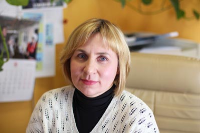 Що робити, коли дитина, граючись на дитячому майданчику, взяла до рук та подряпалась голкою від шприцу?